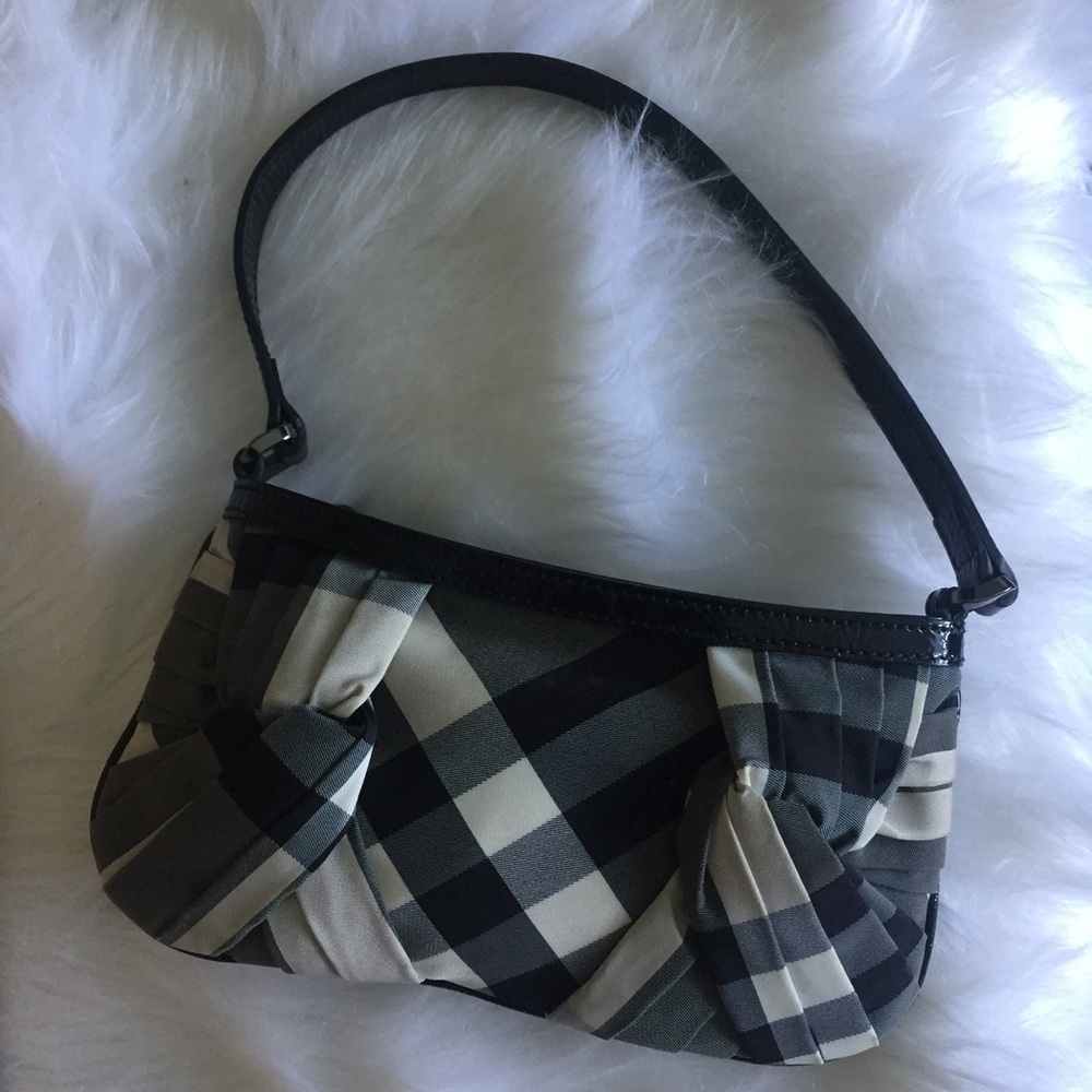 Small Burberry Clutch Purse