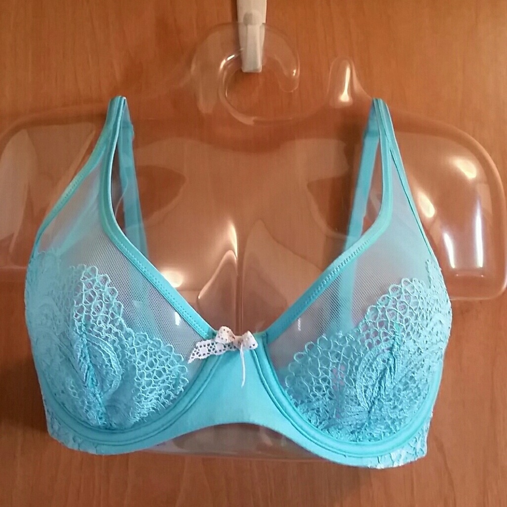 Victoria's Secret Aqua Lace Multi-Way 34C Bra