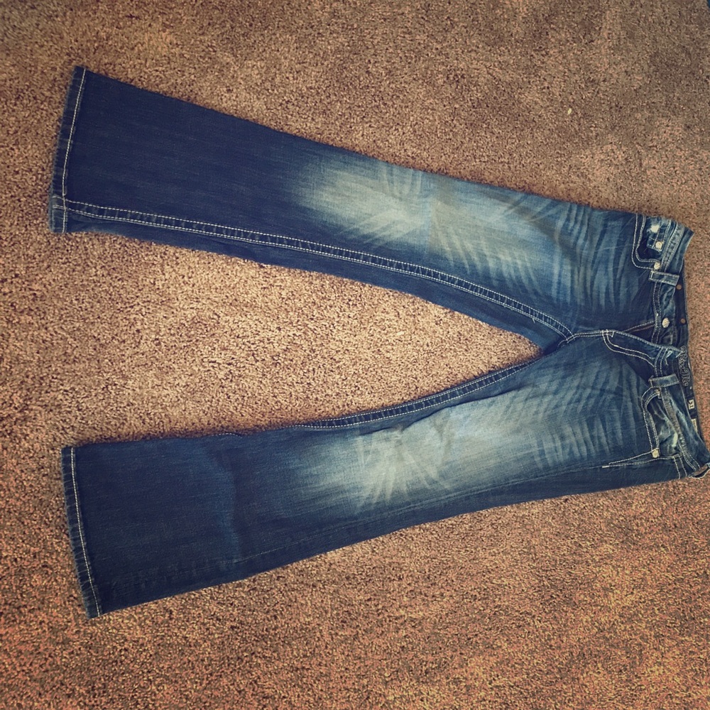 Flared jeans