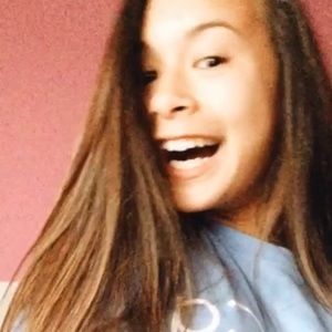 Meet your Posher, Savannah