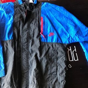 Nike windbreaker