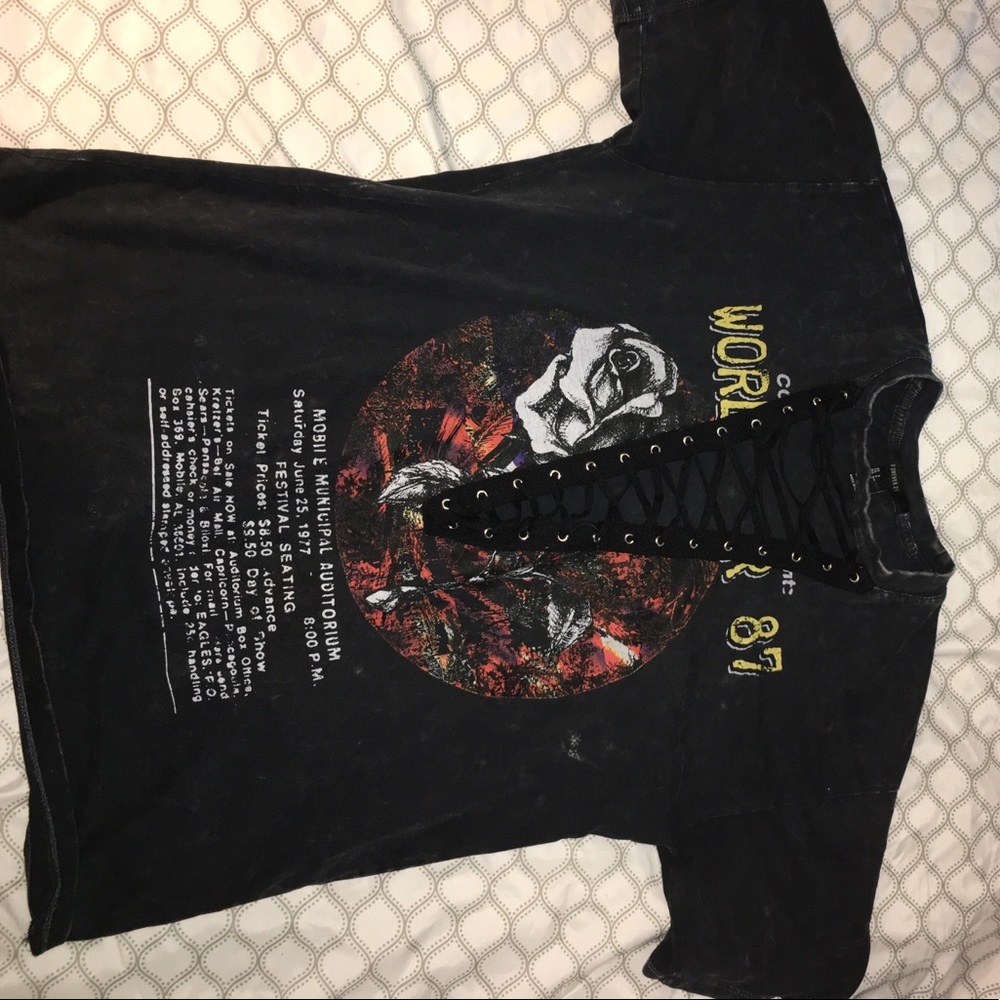 Forever 21 Graphic Tee NEVER WORN