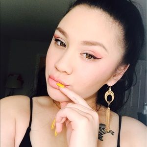 Meet your Posher, Allison