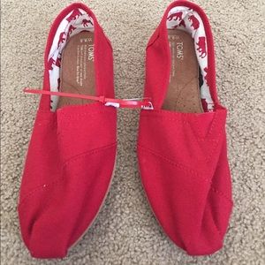 Toms Red Canvas Flat