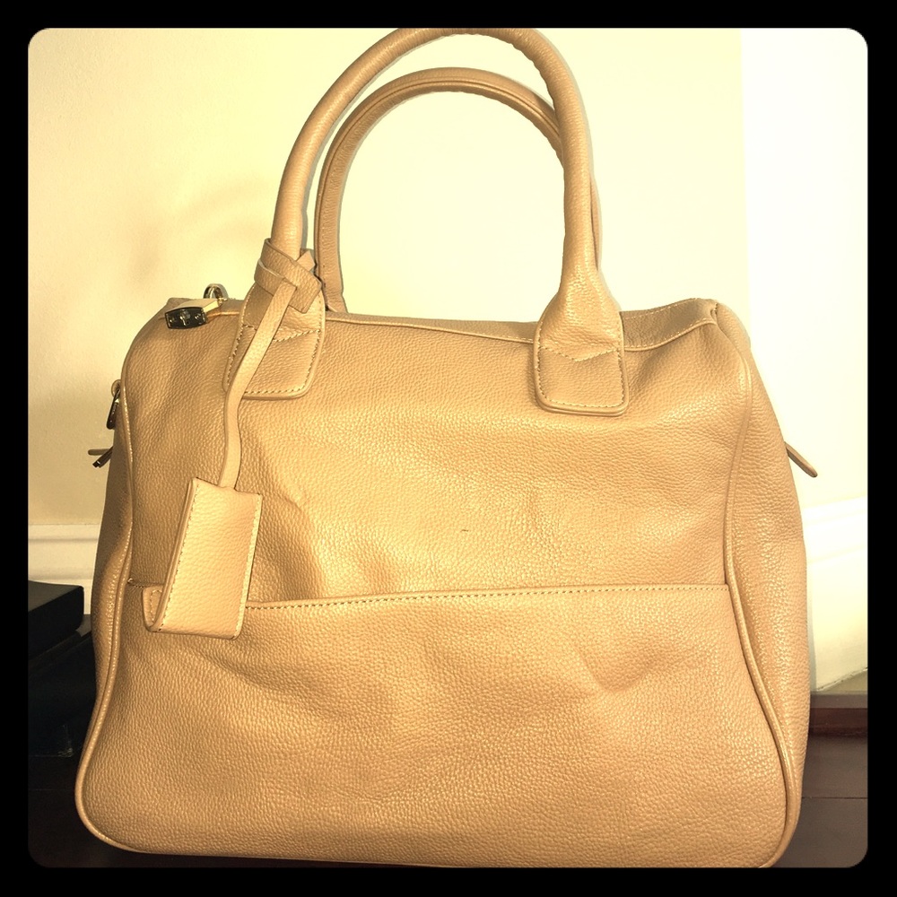 Tote from forever 21