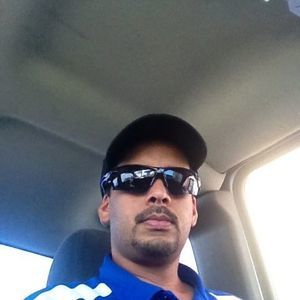 Meet your Posher, Javier