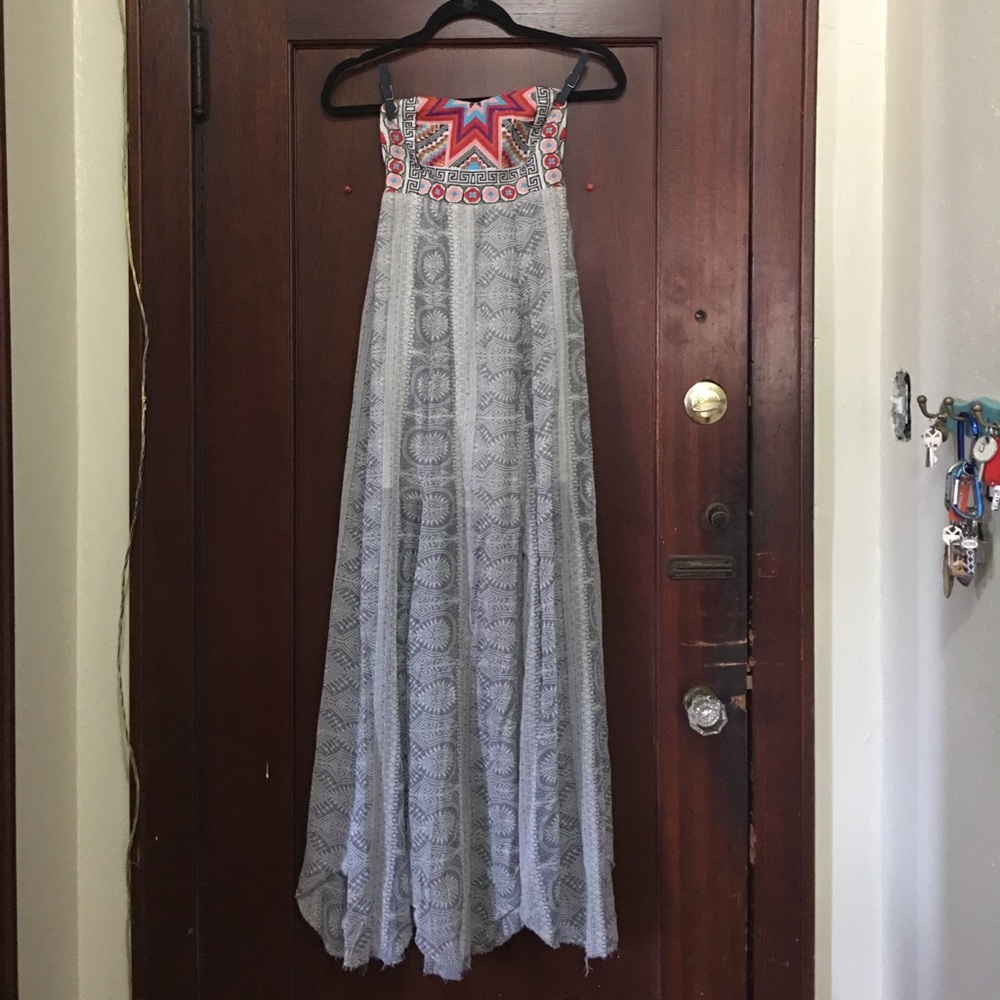 Strapless Ripcurl dress