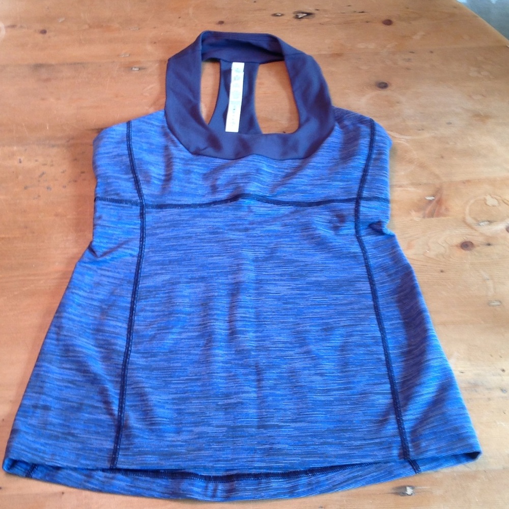 Lululemon tank