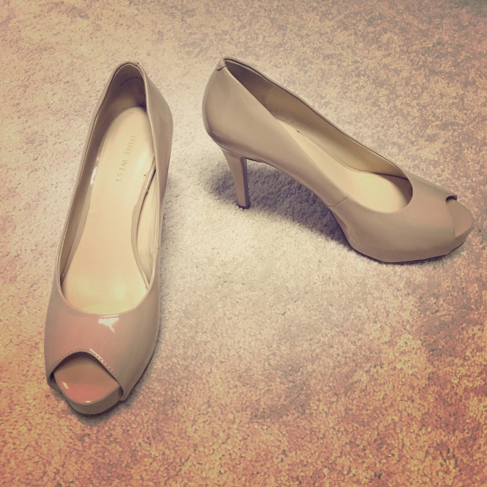 Nine West platform Peep Toes