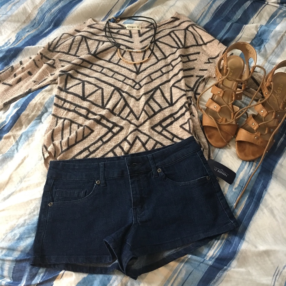 Blouse - Abstract print