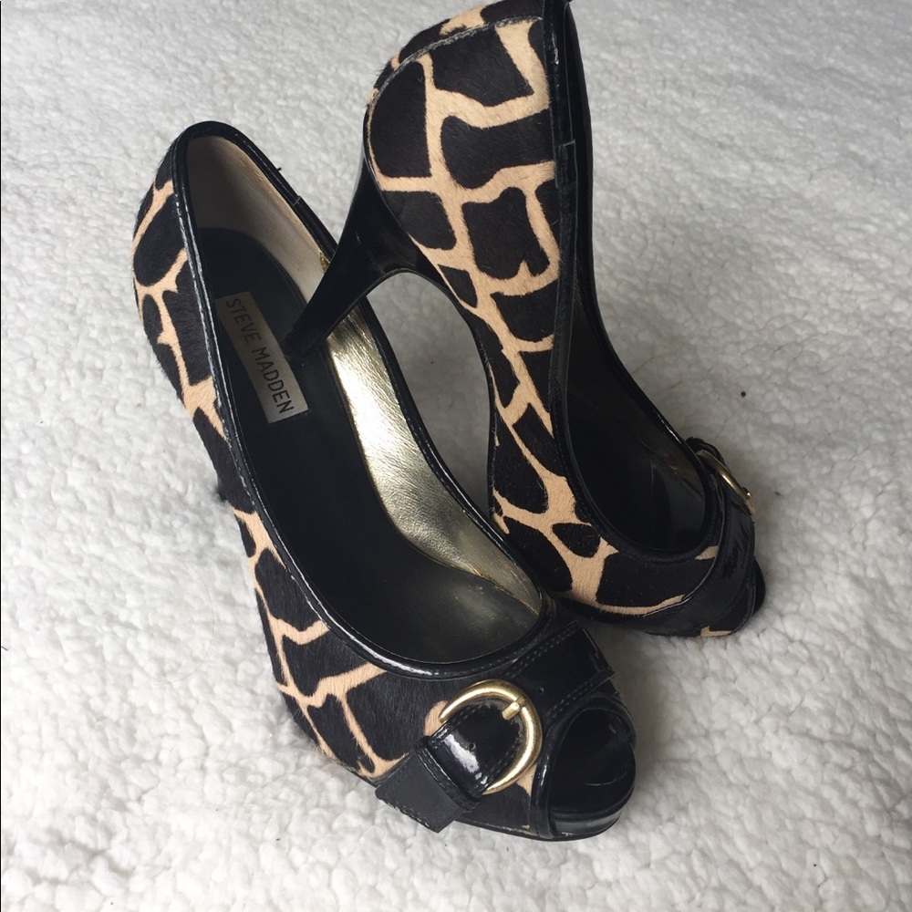 🎉🎉🎉HOST PICK🎉🎉🎉Steve Madden heels