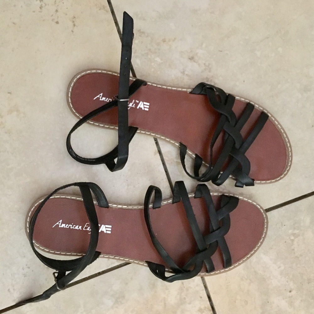 American Eagle Black Braided Sandals 🦅