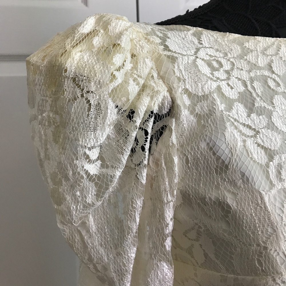 Mid length Wedding Dress - Picture 6 of 6