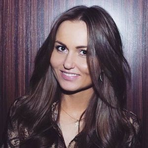 Meet your Posher, Lana