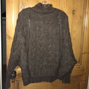 Free People brown sweater with zippers