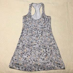 Lululemon tank top xs