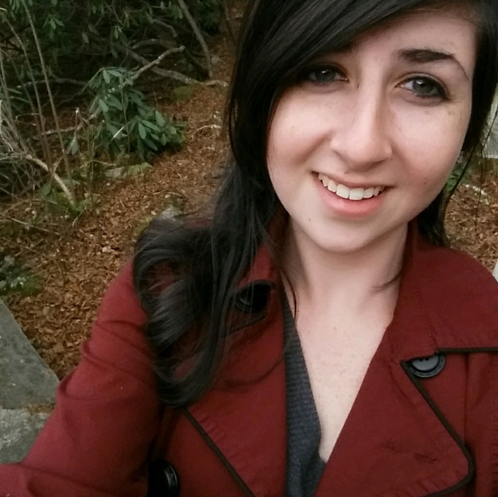 Meet your Posher, Hannah