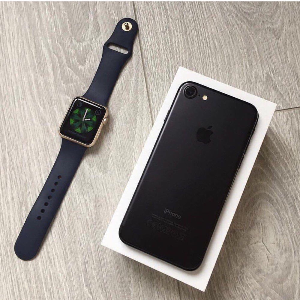 Apple Watch/ iPhone 7+