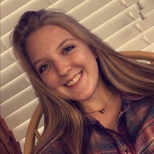 Meet your Posher, Marissa