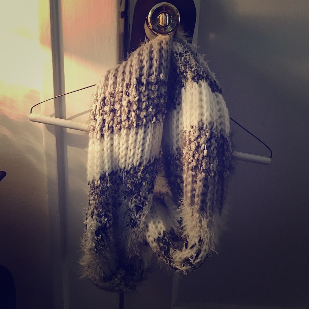 Gray & White scarf w/ hints of sparkle throughout