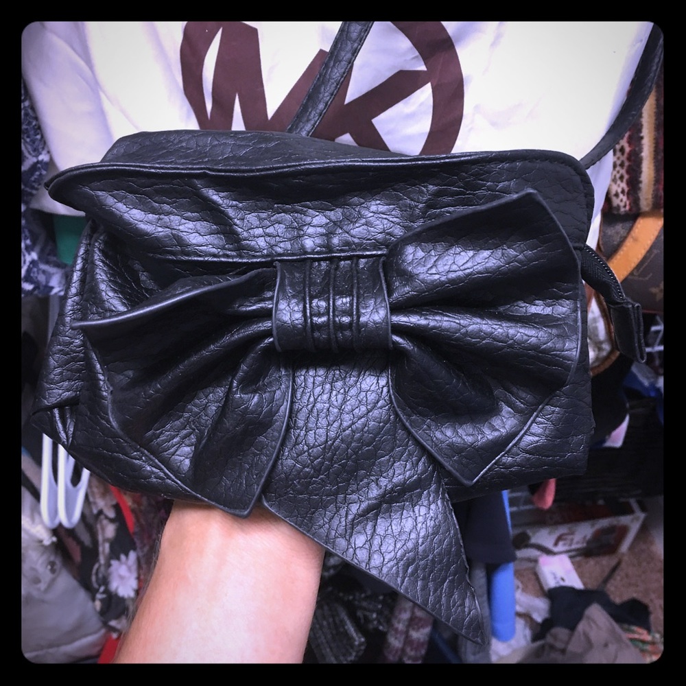 Black Bow tie Crossbody bag