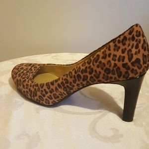 Bandolino B-flexible, Lantana Pump