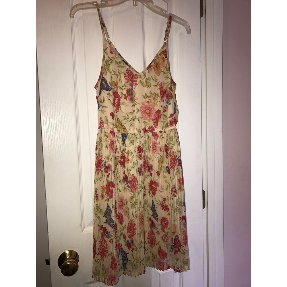 Floral V-Neck Spaghetti Strap Dress