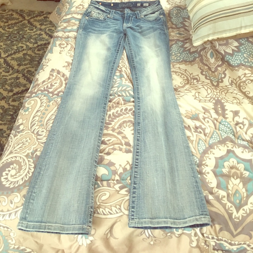 PRICE DROP Miss Me Bootcut Light wash Jean Size 27