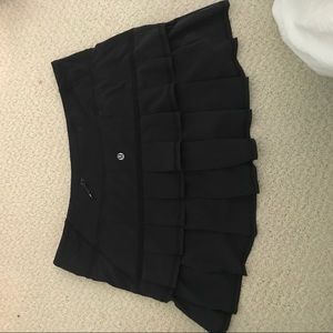 Black Lululemon tennis skirt