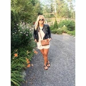 Meet your Posher, Oona-lotta