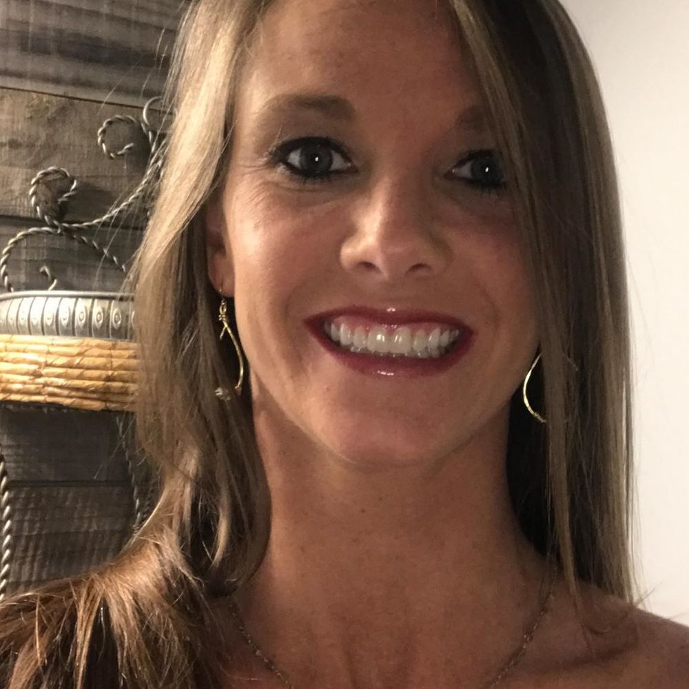 Meet your Posher, Tiffany