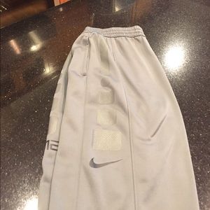 Nike Elite pants