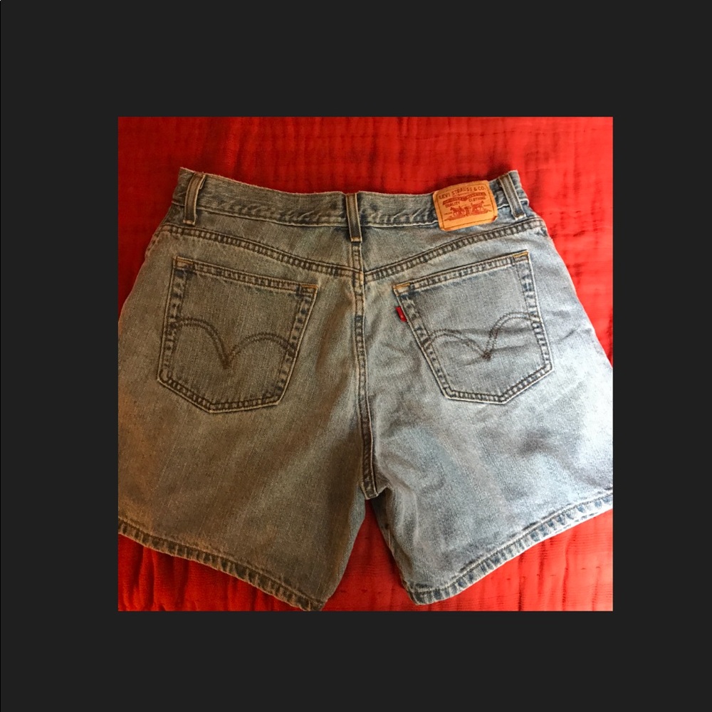 Vintage high waisted jean shorts