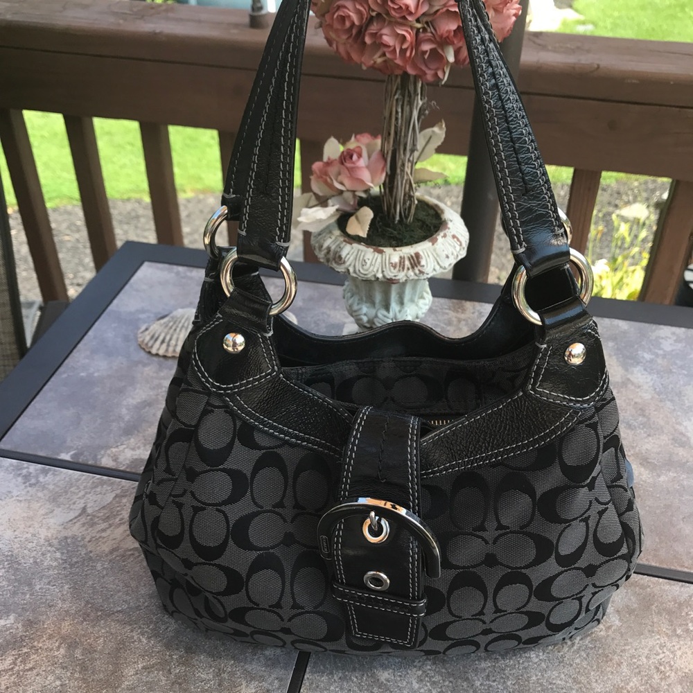 Coach triple pocket hobo