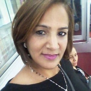 Meet your Posher, Mercedes