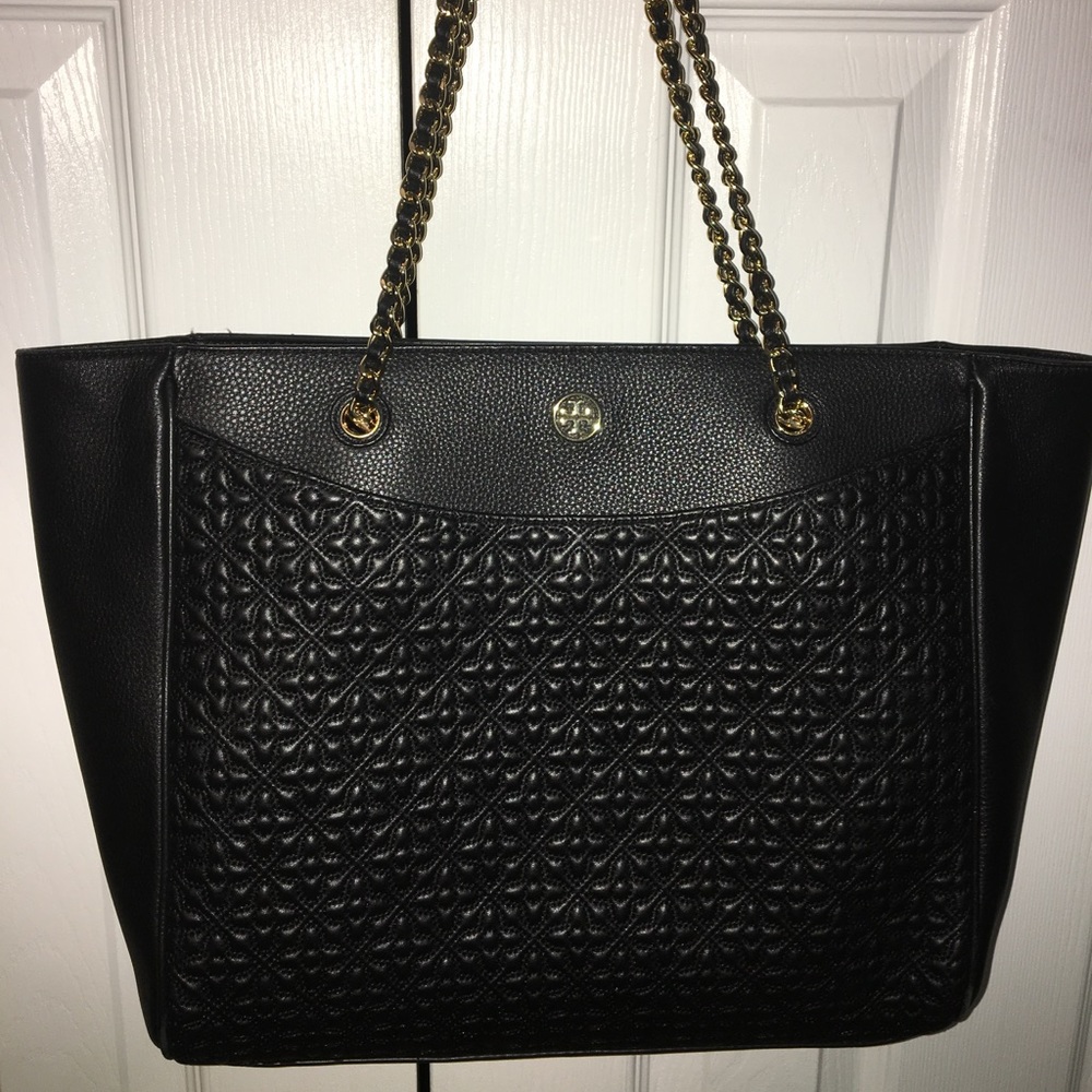 Tory burch handbag in amazing condition