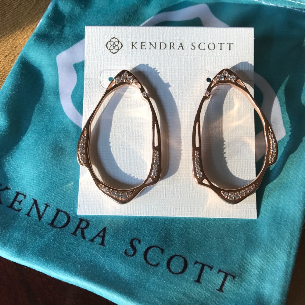 Kendra Scott rose gold hoops - Picture 5 of 7