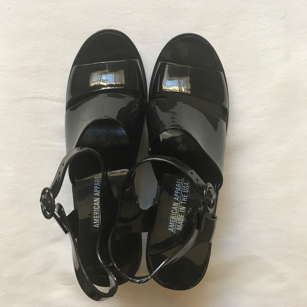 American Apparel Jellies Sz 5