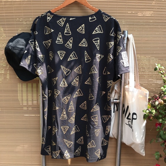 COOL SH!T GOLD FOIL PIZZA OS TEE - Picture 2 of 4