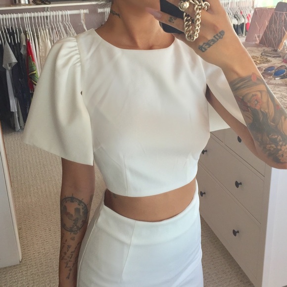 Sabo Skirt Chic 2 Piece Set - Picture 3 of 5