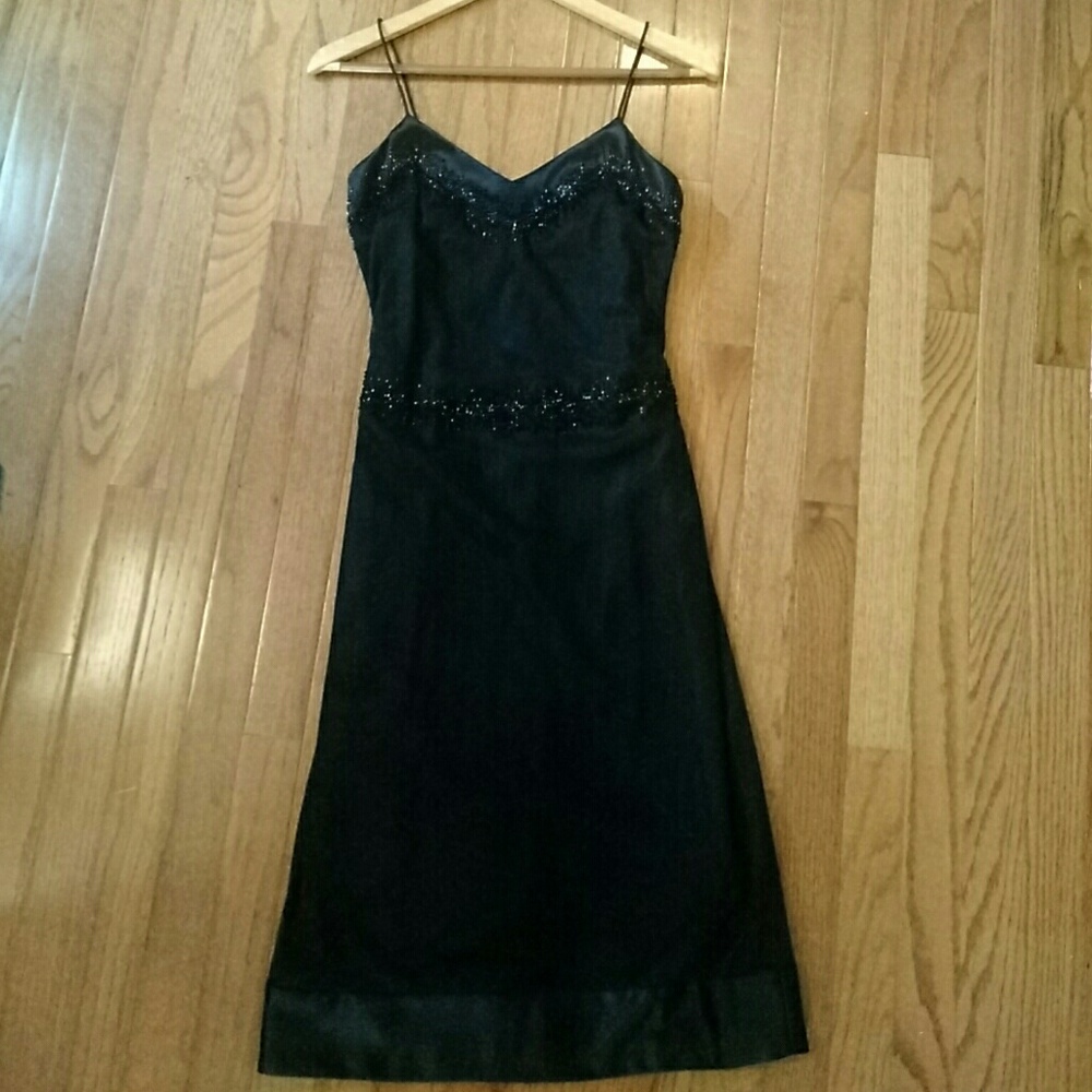Little Black Dress LBD Vera Wang Size 2