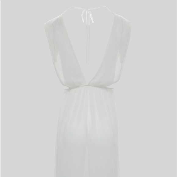 Sadie and Sage Lace Cover Up - Picture 3 of 4