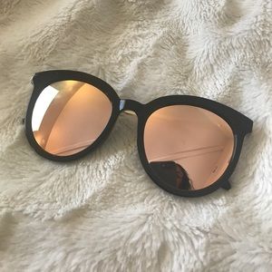 🌸Rose Gold Mirrored Cat Eye Sunglasses🌸