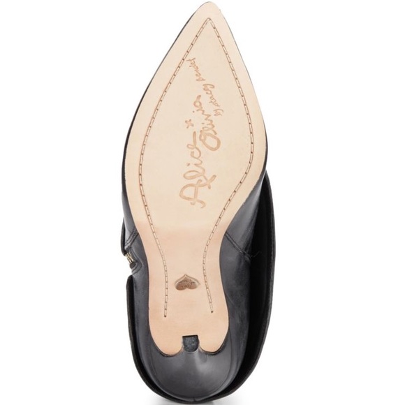 🖤 Alice & Olivia Booties - Picture 2 of 8