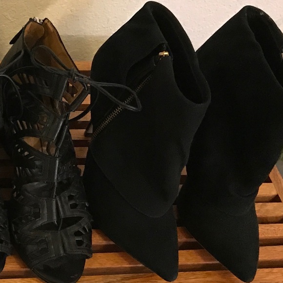 🖤 Alice & Olivia Booties - Picture 8 of 8