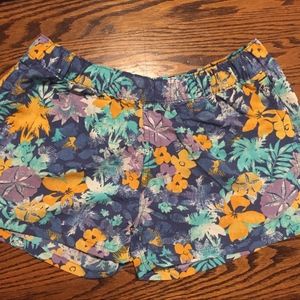 Patagonia Women Barely Baggie Shorts - 2 1/2"