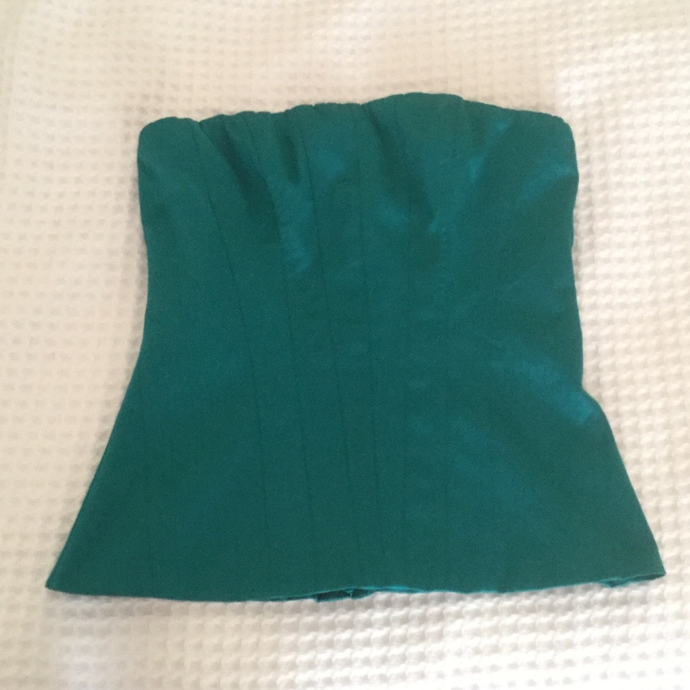 The limited Turquoise strapless top new w/tag