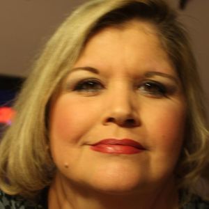 Meet your Posher, Annissa