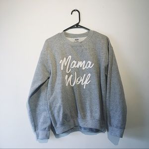 Graphic Sweatshirt 🐺