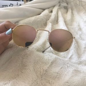 🌸Rose Gold Mirrored Round Sunglasses 🌸